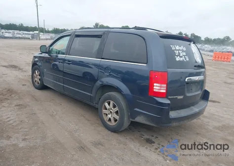 2008 Chrysler Town & Country Touring from USA, damaged, VIN 2A8HR54P18R773387